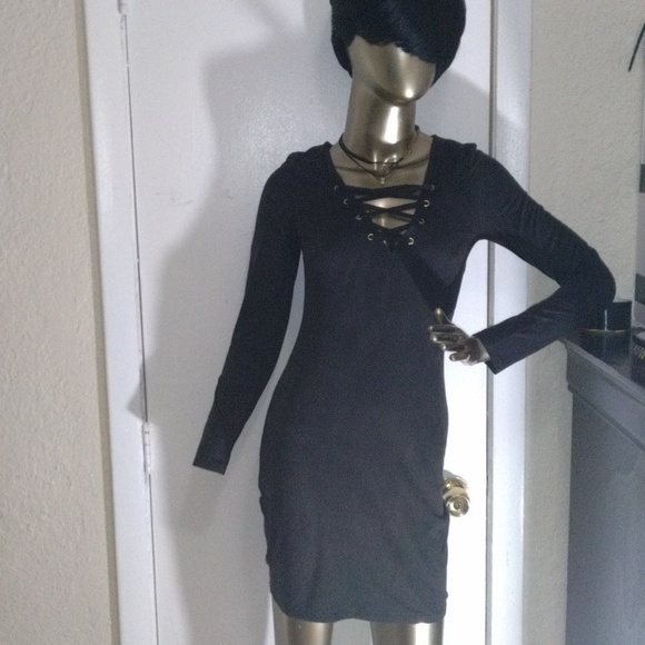 Black GUESS Dress long sleeve criss cross bosom - Picture 3 of 16